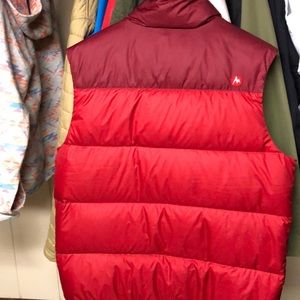 Marmot 650 full vest, size large